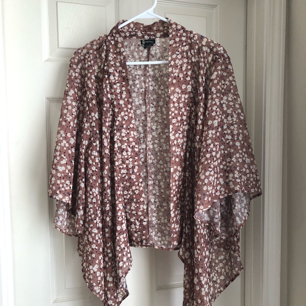 Passport short kimono top